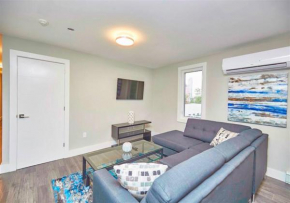 Luxury Boutique Two Bedroom Condo 3b